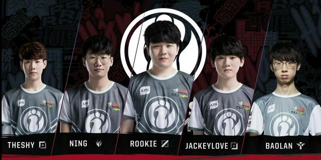 缺席为这个 缺席为这个