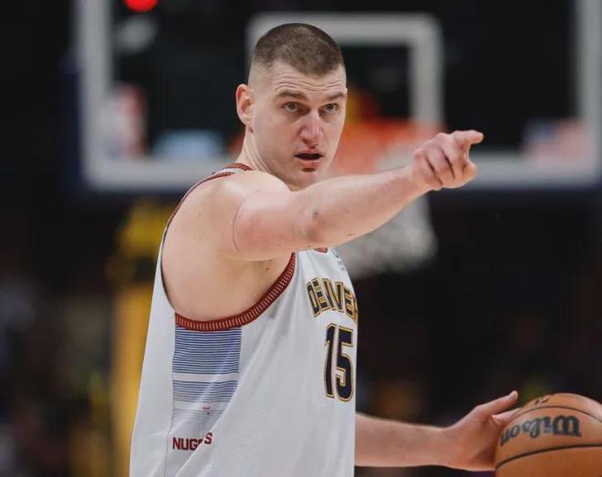 与身体开角 与身体开角