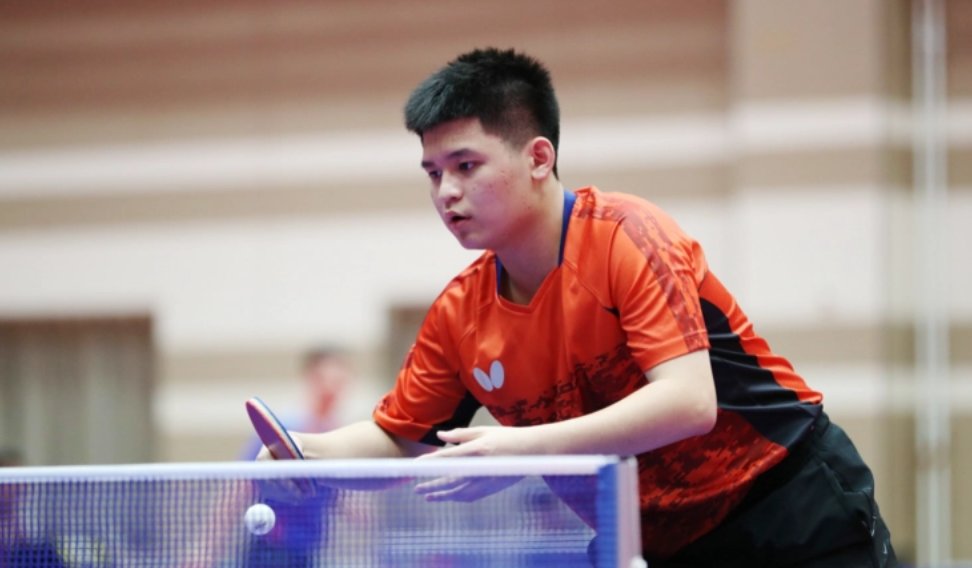 以双后腰托 以双后腰托